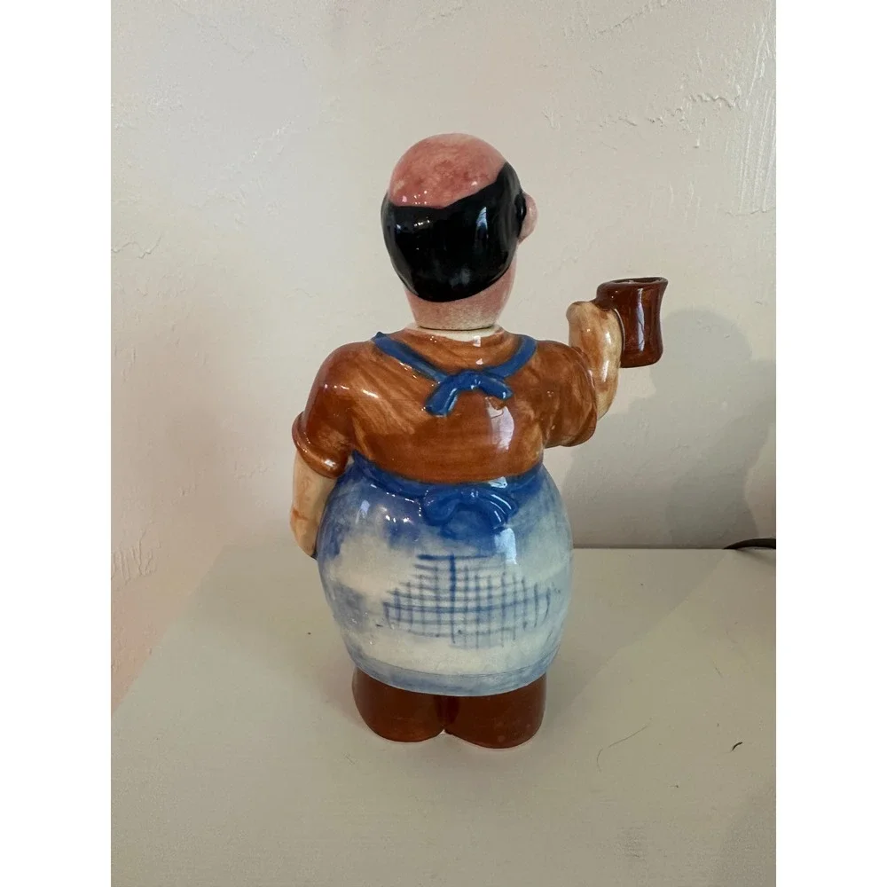 Unbranded vintage hand